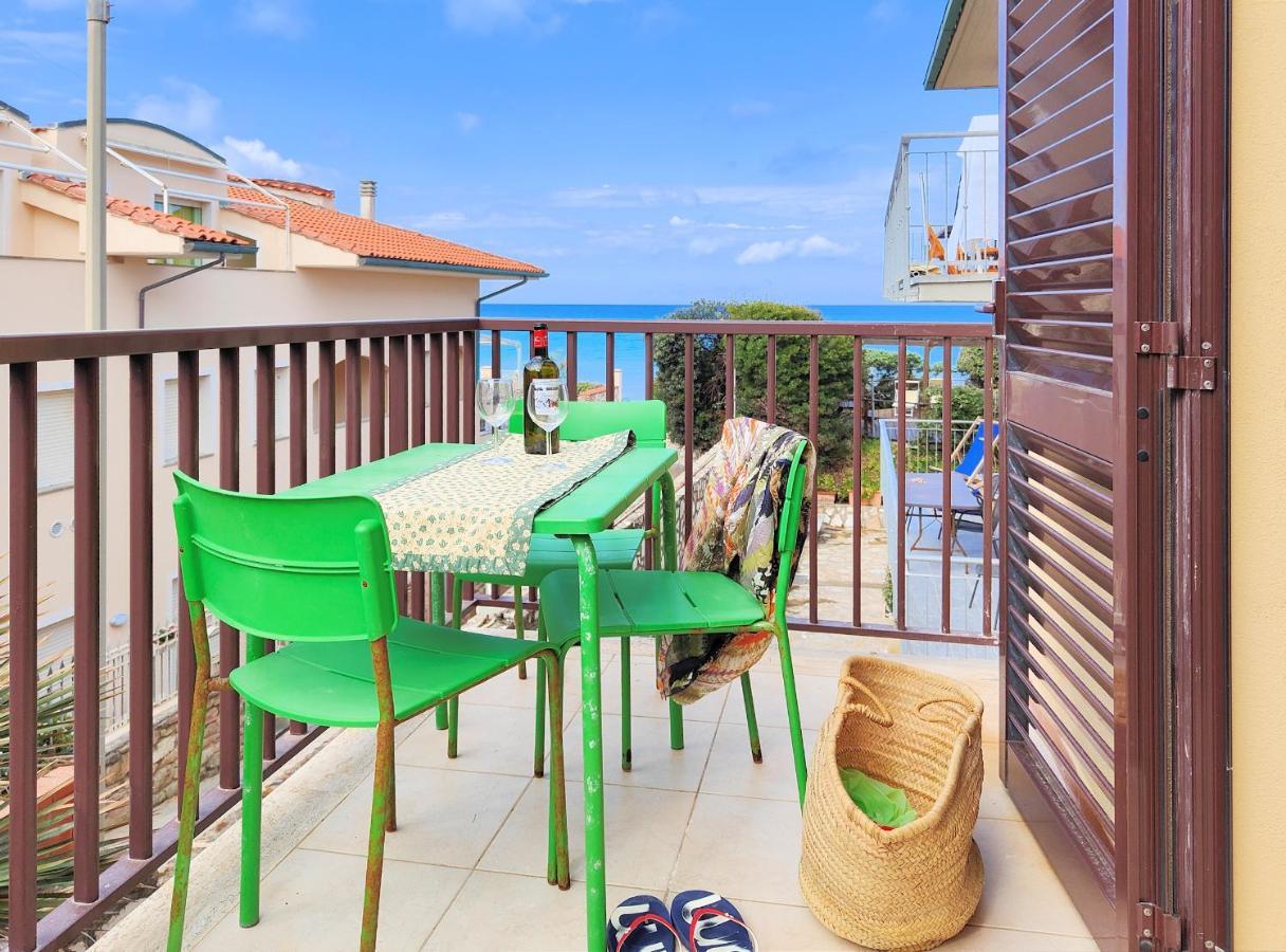 Le Dune Sea View Apartments - Futura Cav San Vincenzo Eksteriør billede
