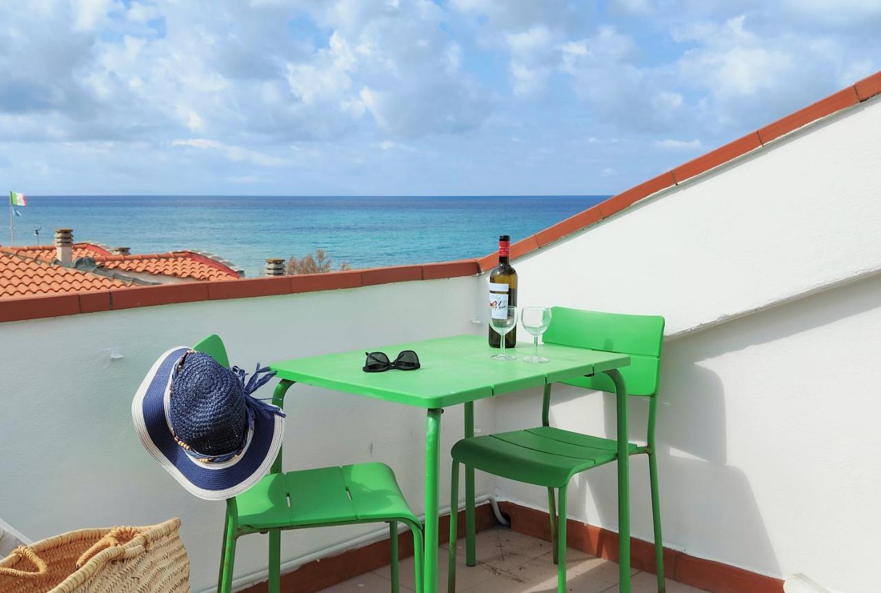 Le Dune Sea View Apartments - Futura Cav San Vincenzo Eksteriør billede