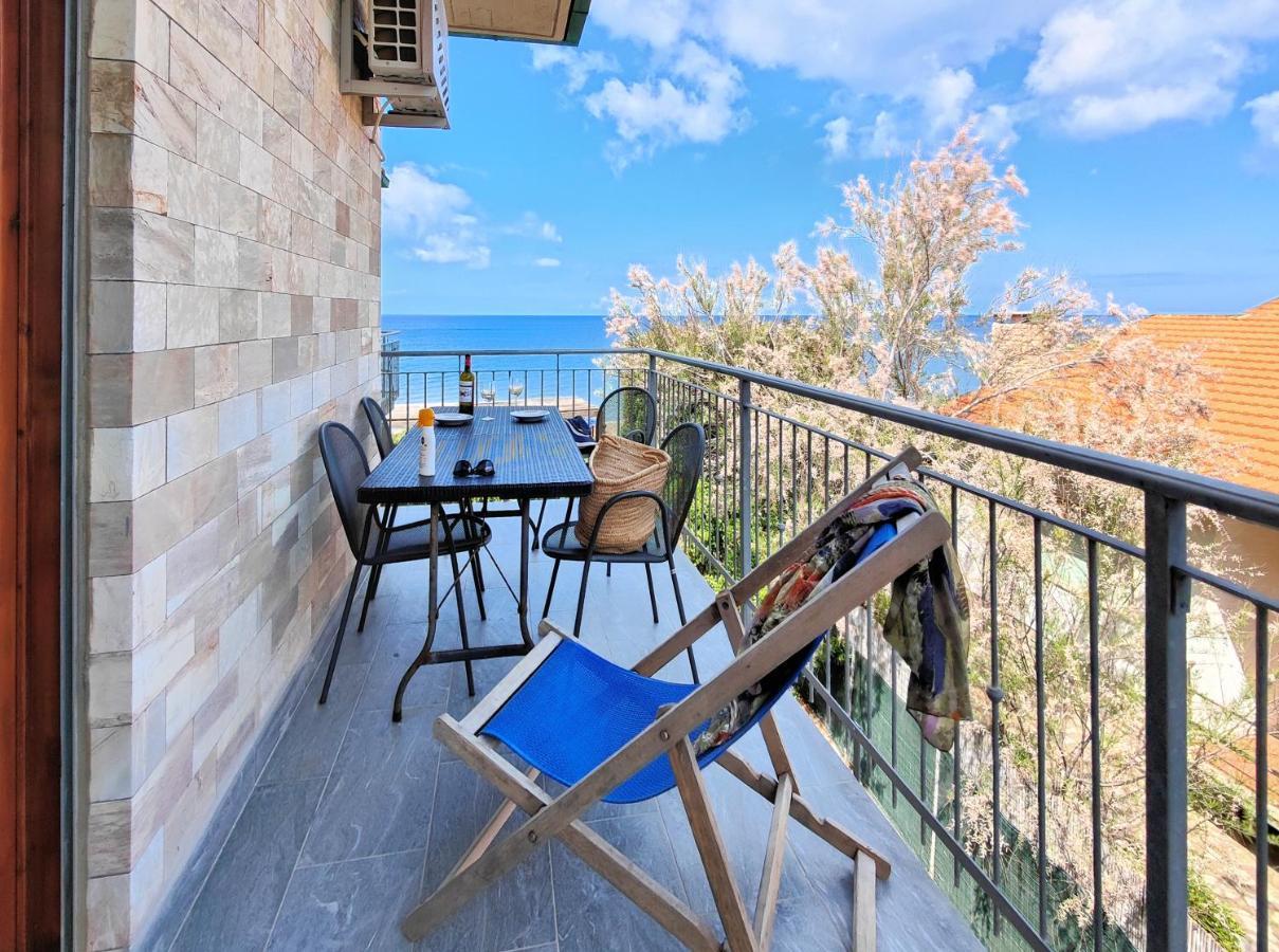 Le Dune Sea View Apartments - Futura Cav San Vincenzo Eksteriør billede